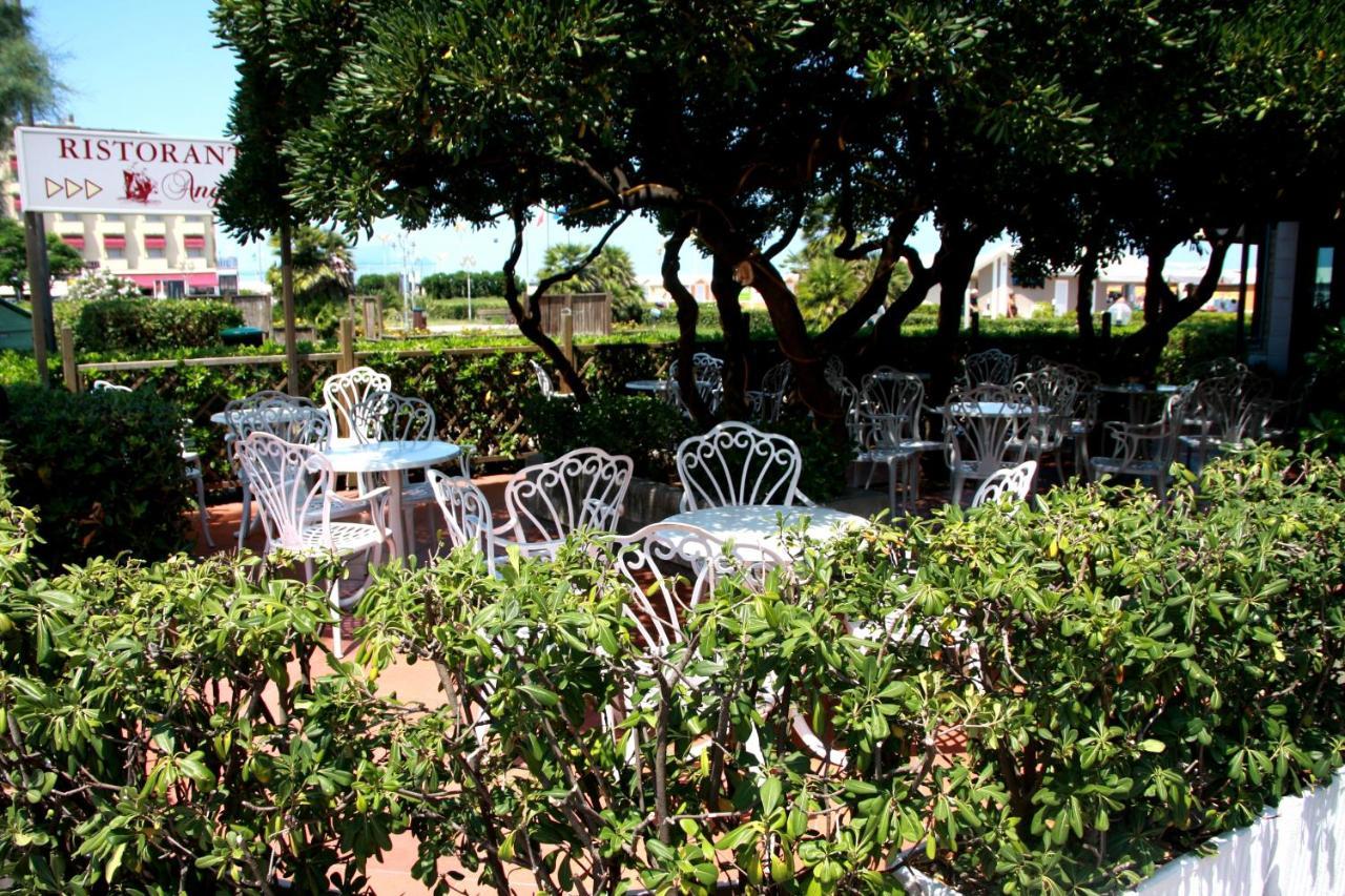 פאנו Hotel Angela מראה חיצוני תמונה