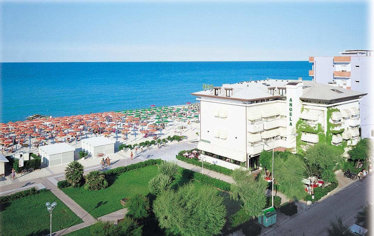 פאנו Hotel Angela מראה חיצוני תמונה