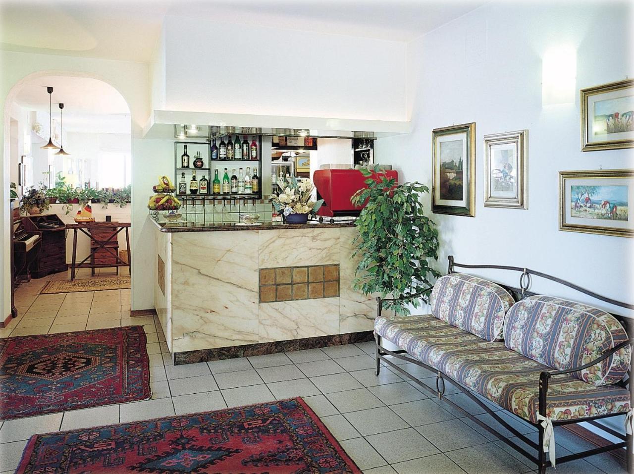 פאנו Hotel Angela מראה חיצוני תמונה